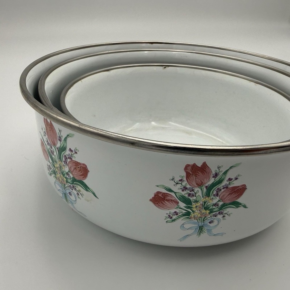 Vtg Metal Enamel Ware Nesting Mixing Bowls Set 3 Pink Floral MCM Cottage Shabby